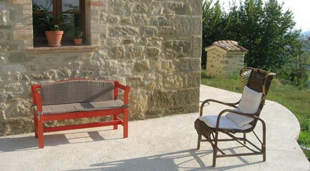 Agriturismo Caresto Villa Carbonesca Esterno foto